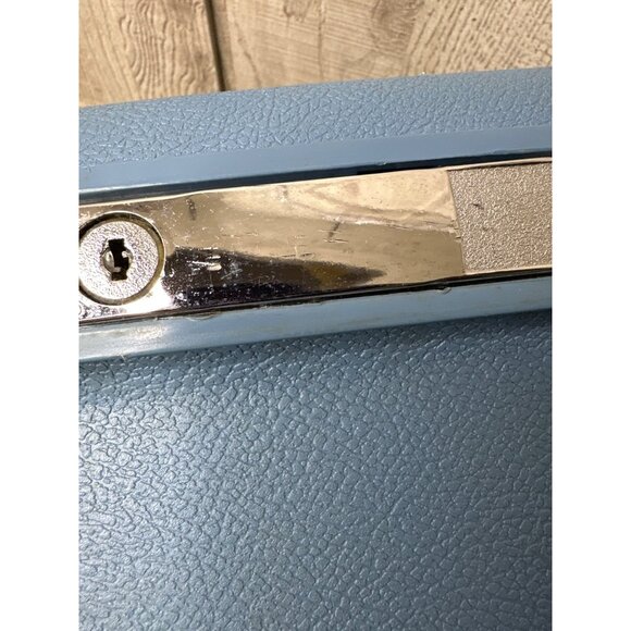 Vintage Samsonite Blue Makeup Train Case With Mirror and Tray Cosmetic Suitcase - Picture 5 of 15